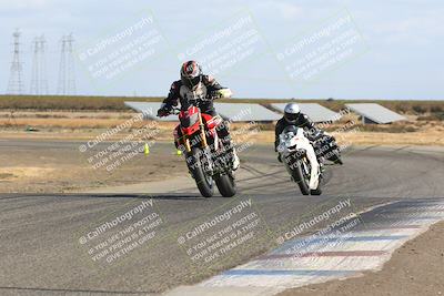 media/Nov-03-2024-TrackDaz (Sun) [[44580f4982]]/B Group/1220pm (Wheelie Bump)/